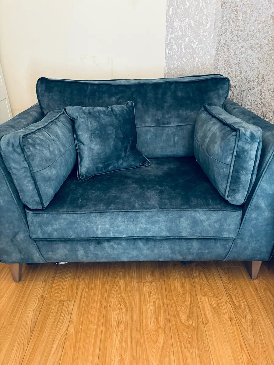 Armchair - Image 2