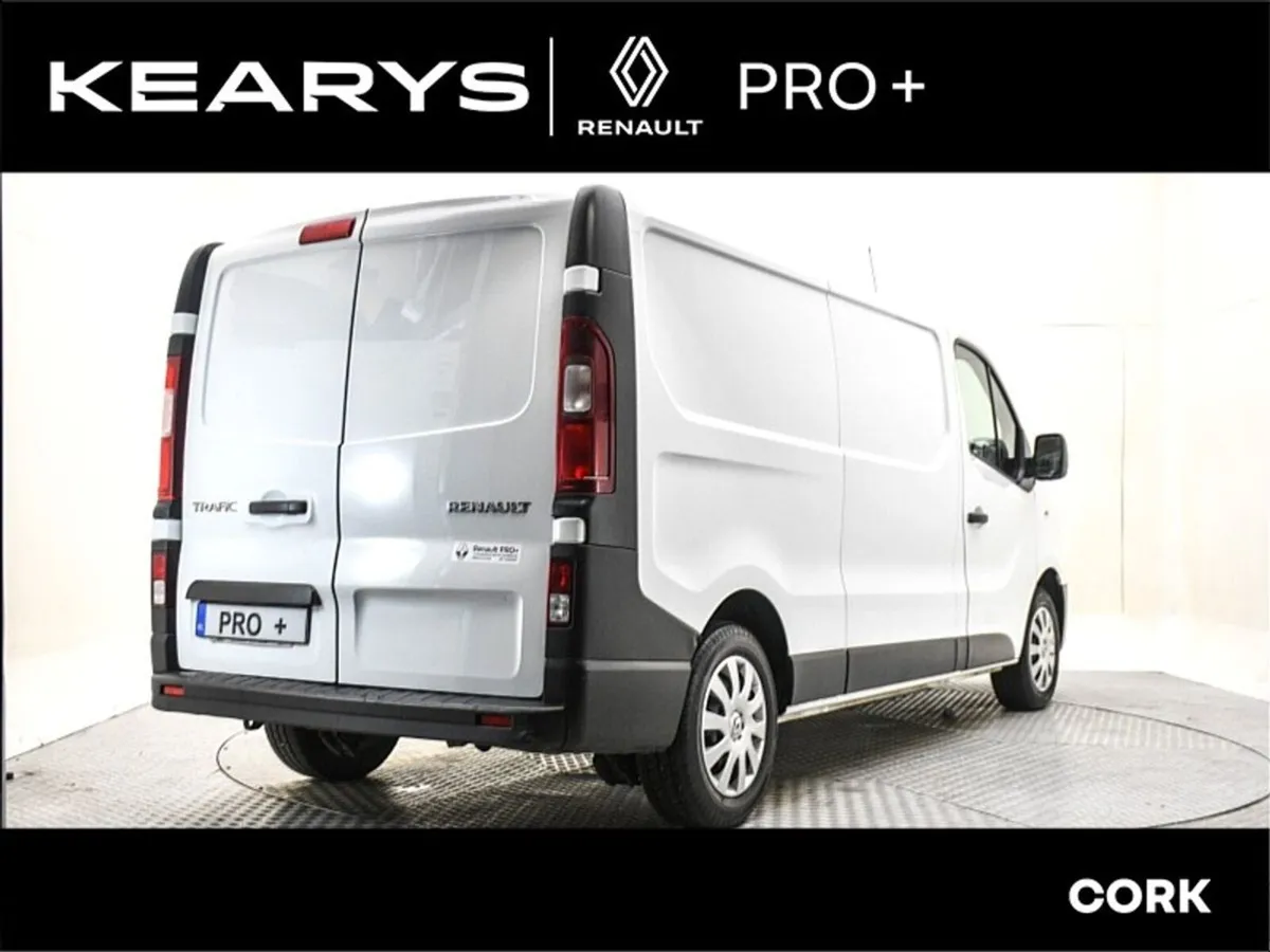 Renault Trafic LL29 dCi 120 Business Panel Van Eu6 - Image 4