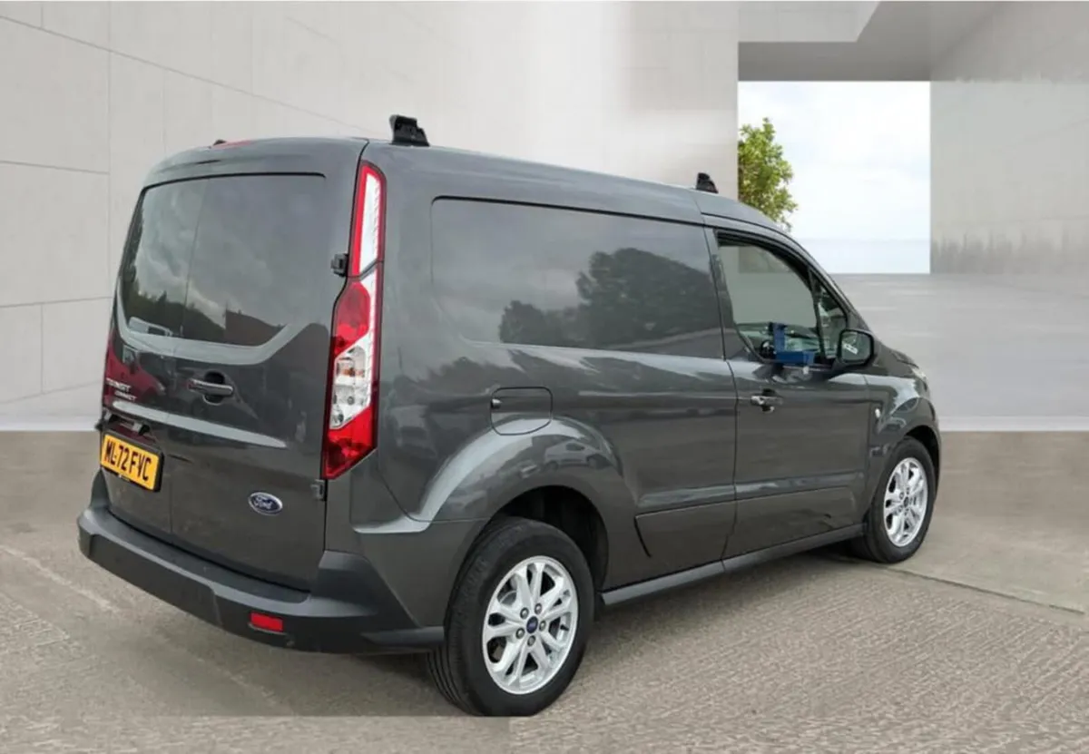 Ford Transit Connect 2023 1.5TDCI SWB - Image 2