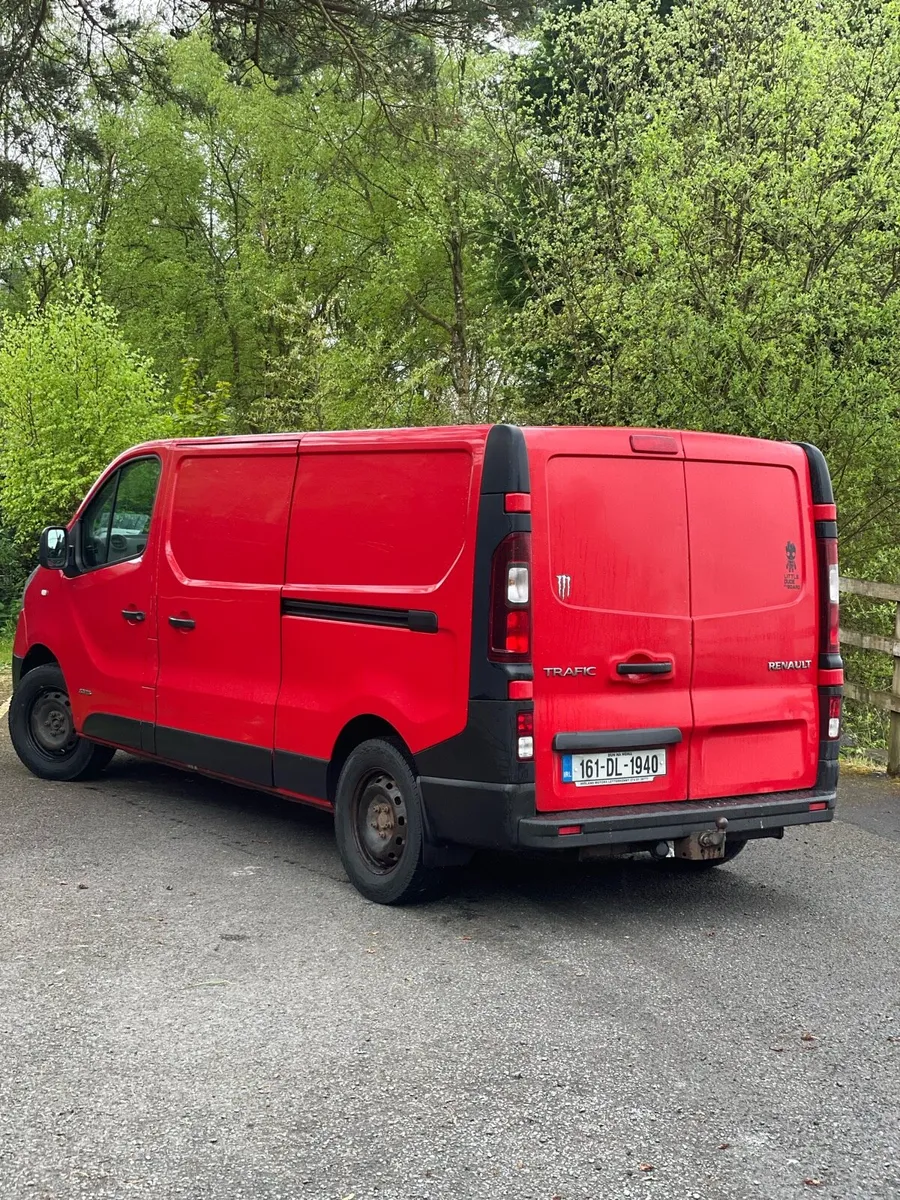 Van - Image 3