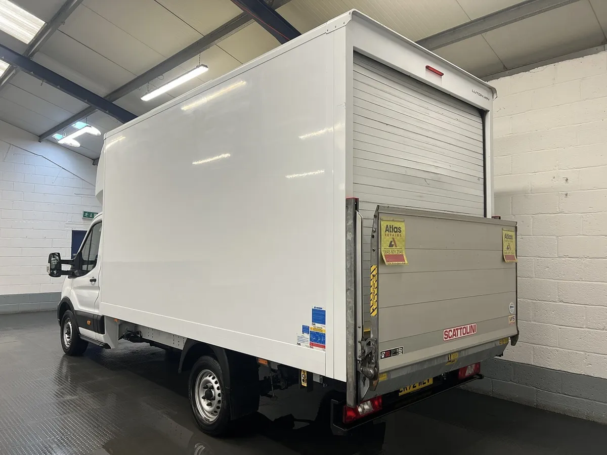 2022 Ford Transit Luton Box Van - Image 4