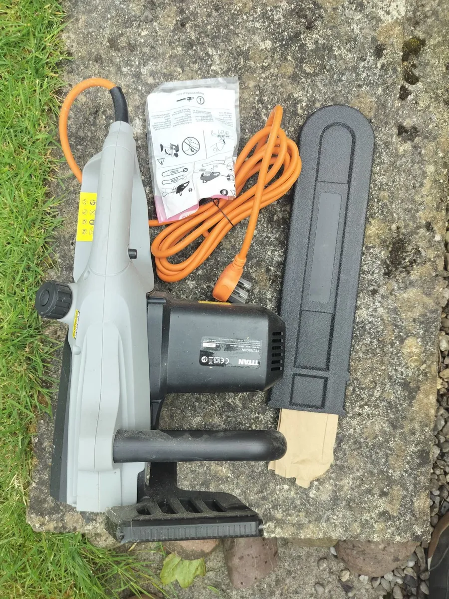 Chainsaw - Image 2