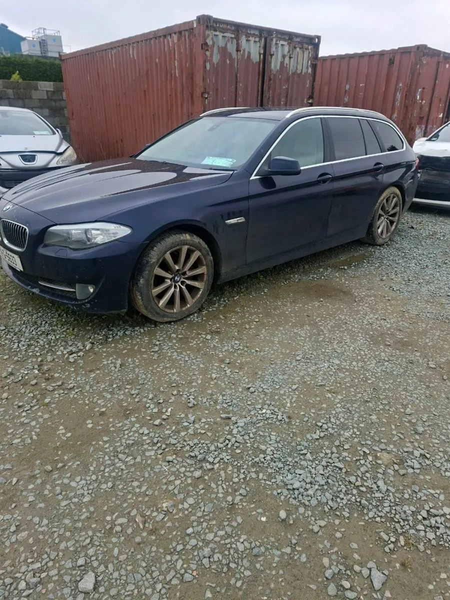 Bmw 520 - Image 1