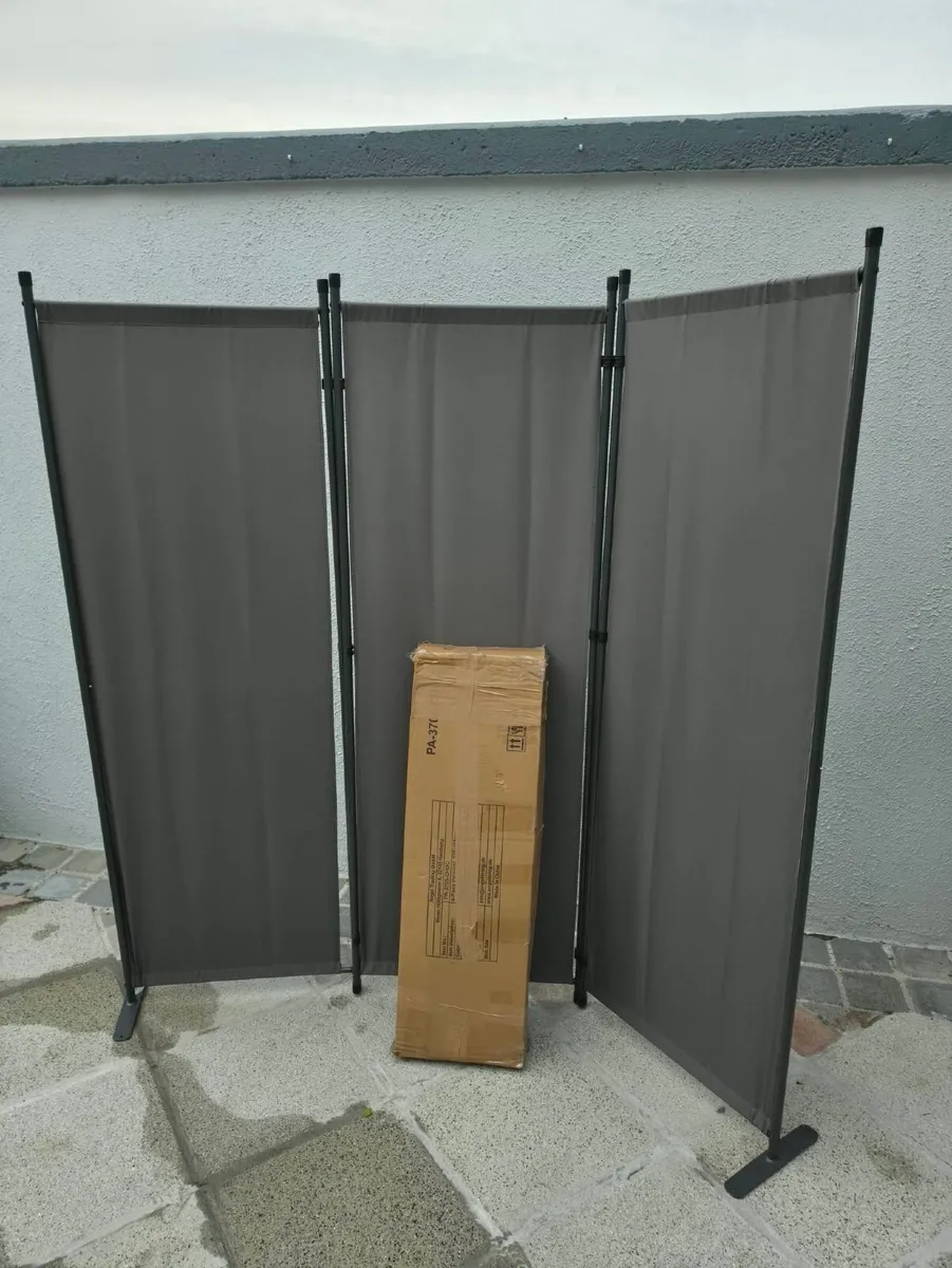 Brand New Angel Living Room Dividers / Privacy Scr - Image 1