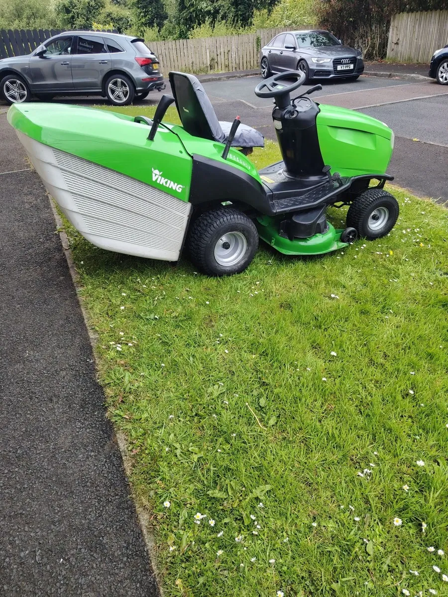 Viking ride on lawnmower - Image 4