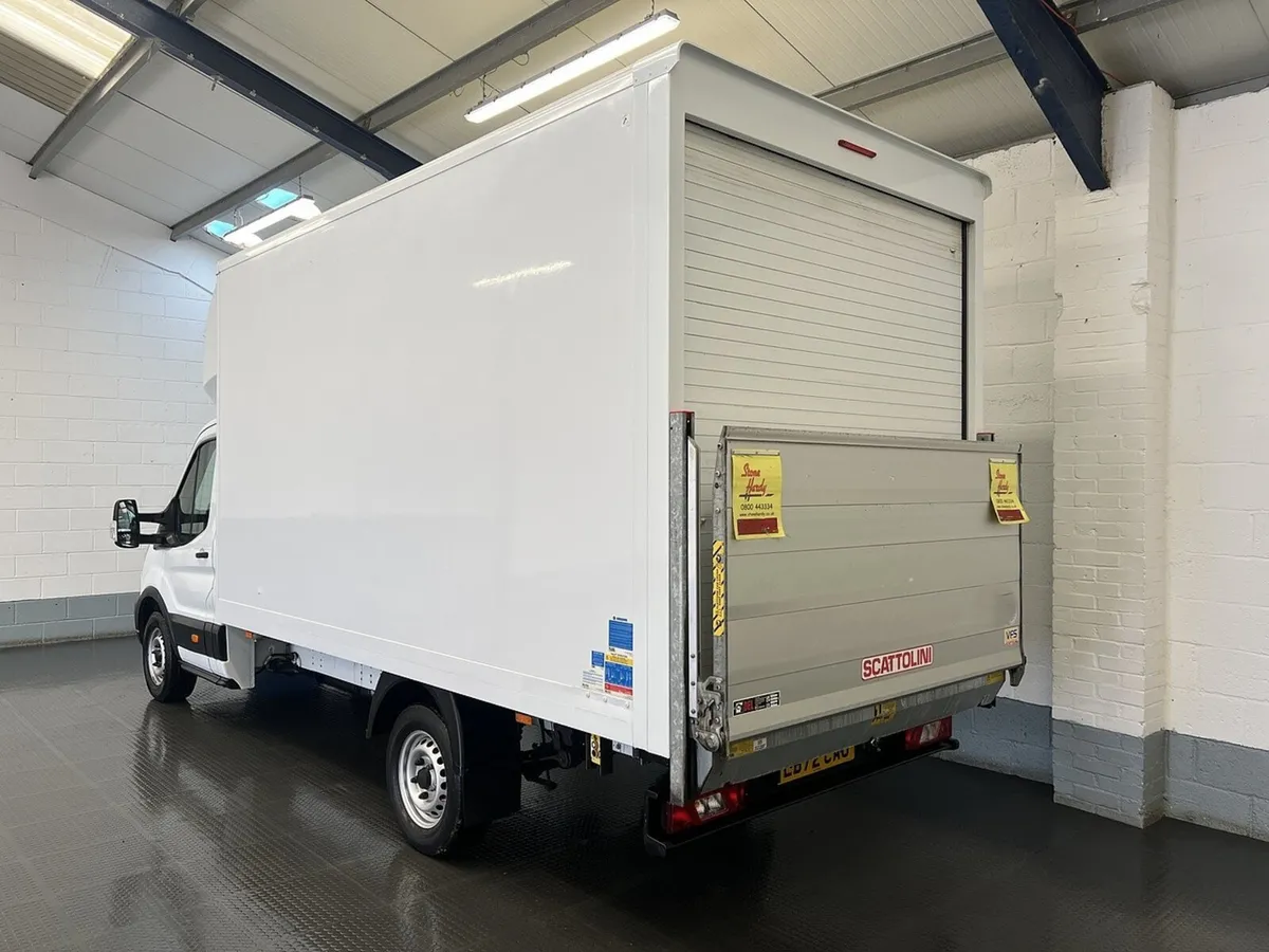2022 Ford Transit Luton Box Van - Image 4