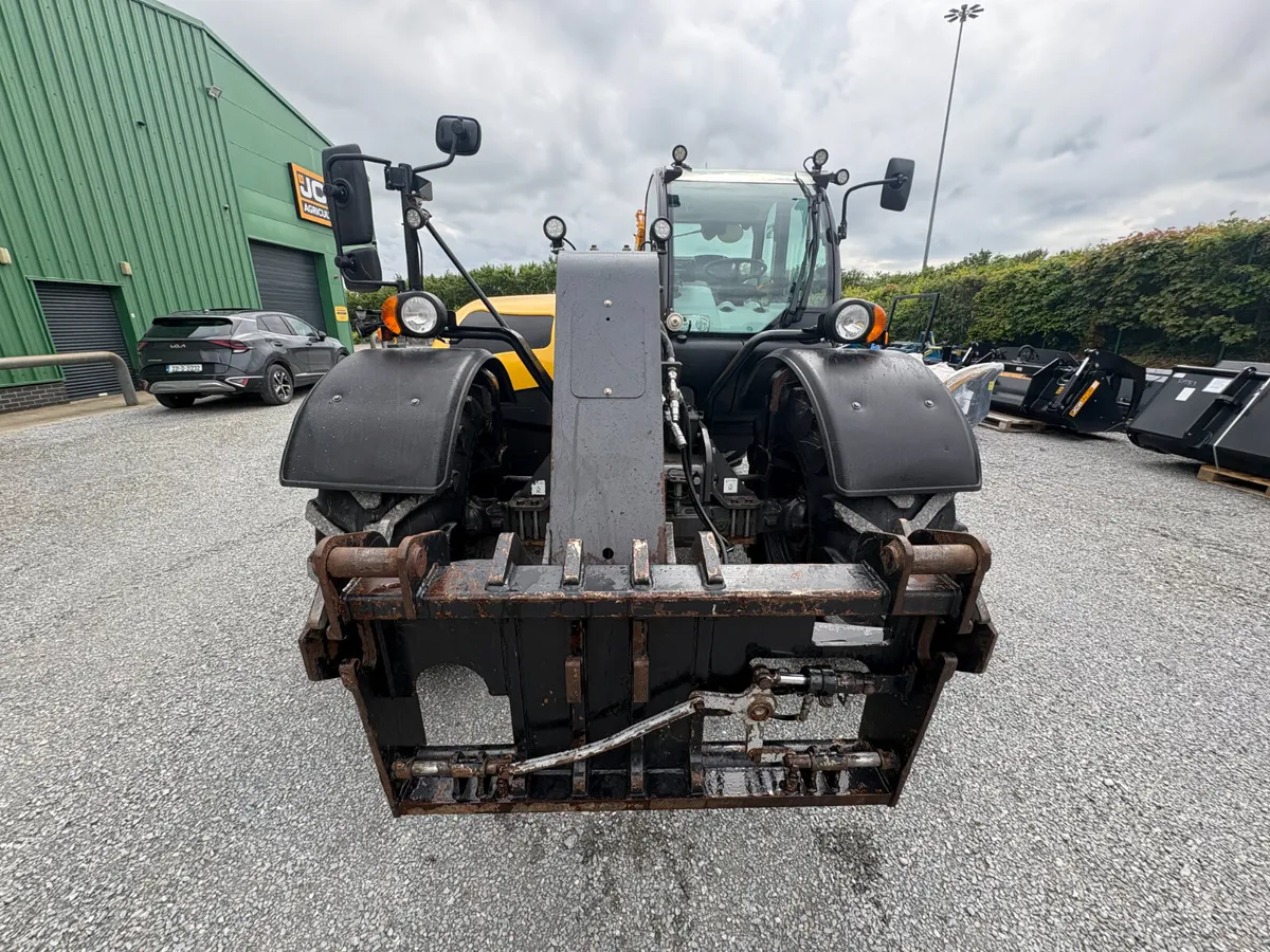 NEW HOLLAND TH7.42 TELEPORTER - Image 3