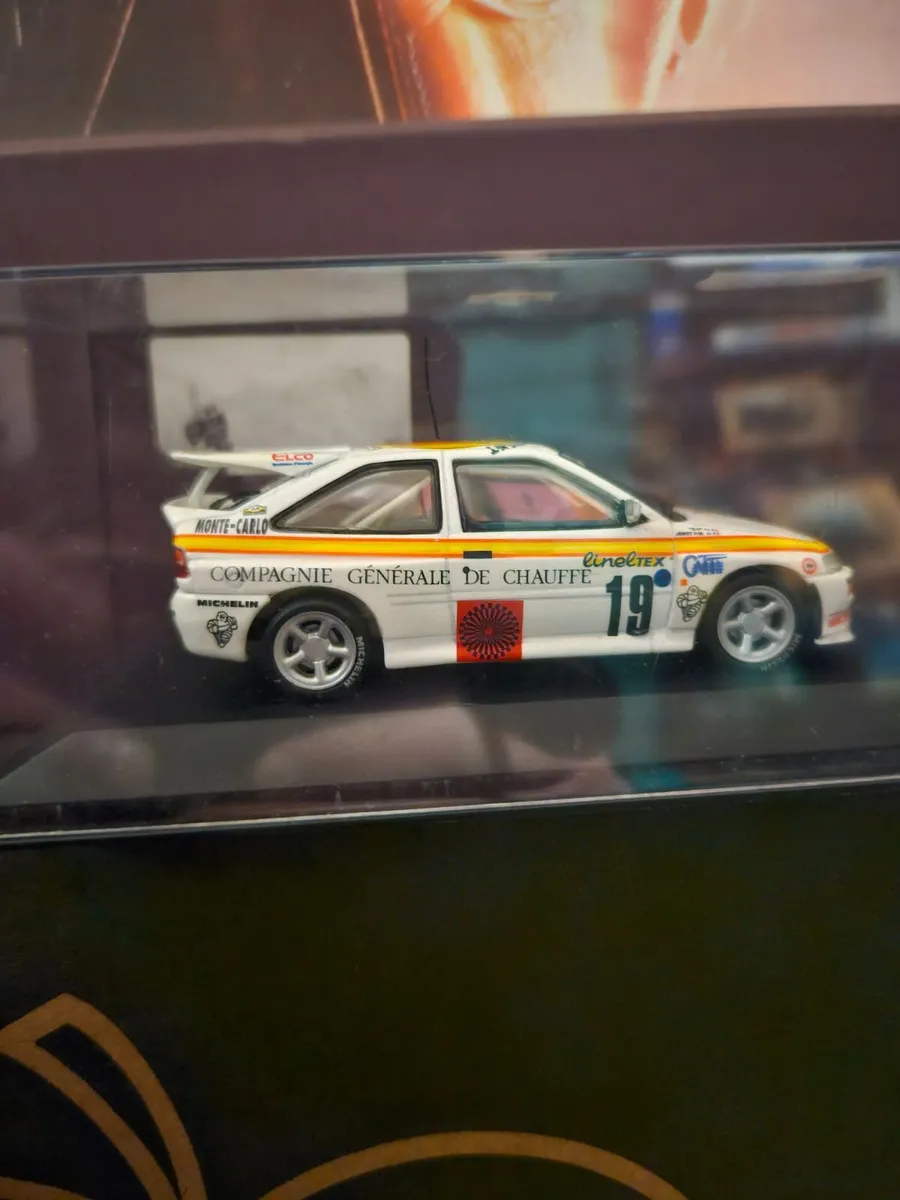Corgi Minichamps Ford Escort Rally - Image 3