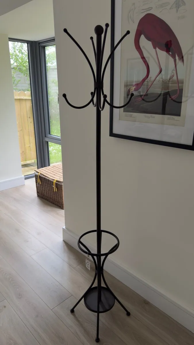 *SAVE €80* Elliot Metal Freestanding Coat Stand - Image 1