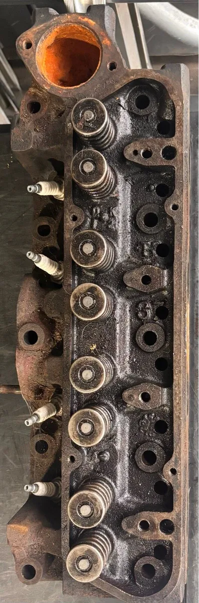 Ford 1600 crossflow head - Image 1