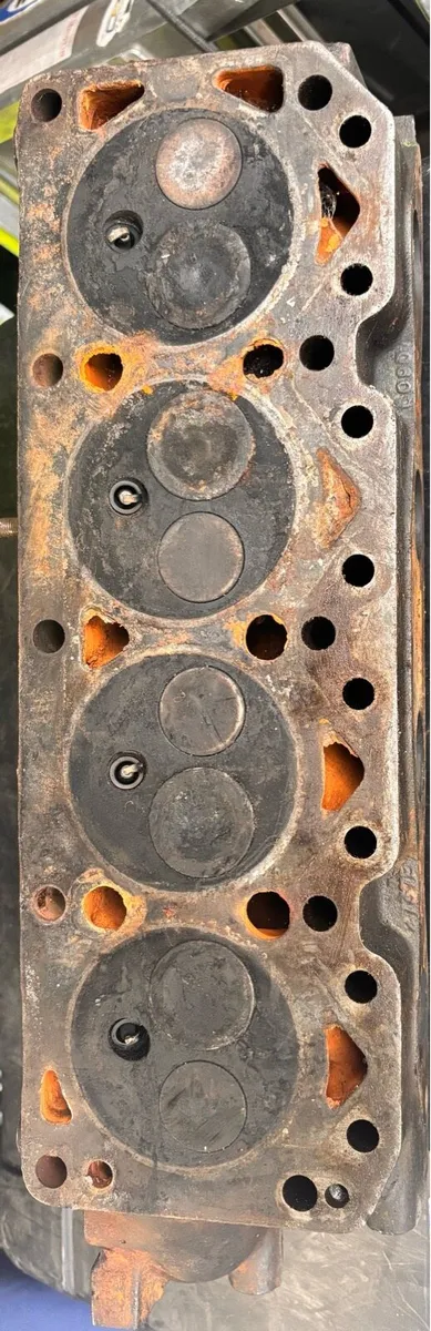 Ford 1600 crossflow head - Image 2