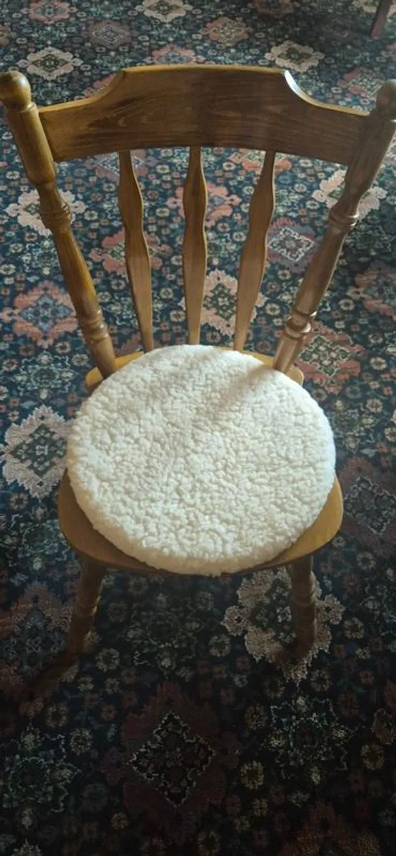 Swivel Cushion for home or car - Image 1