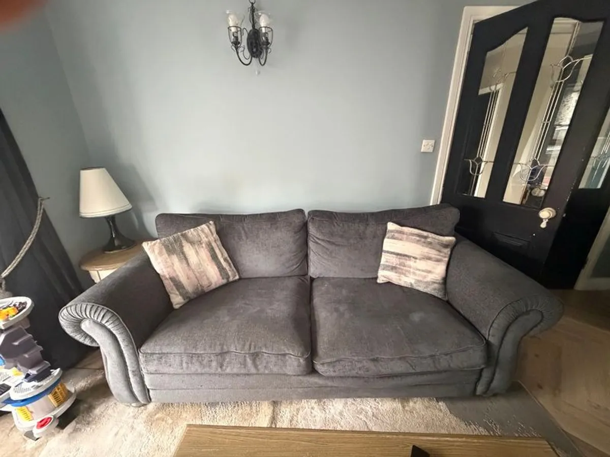 Sofa & suite - Image 2