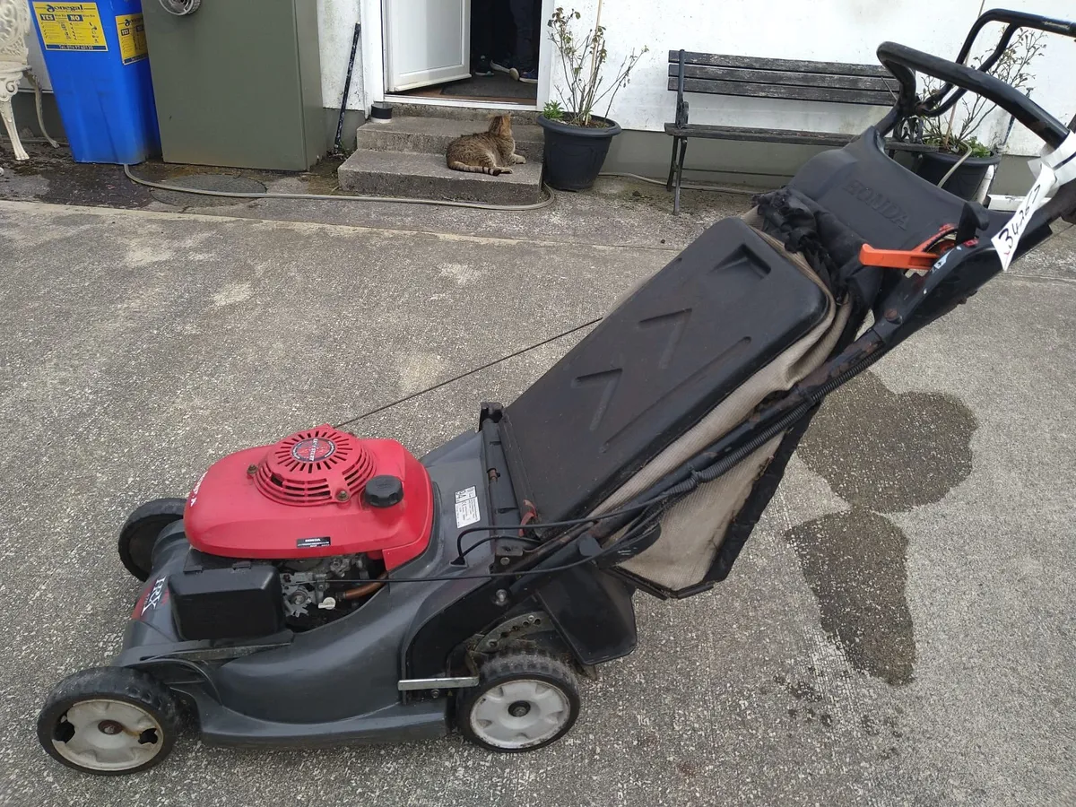 Honda Lawn mower - Image 2