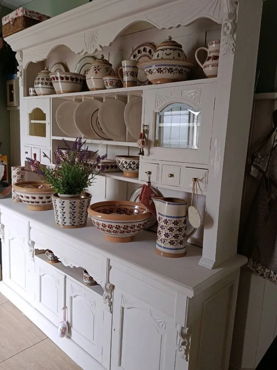 Solid kitchen dresser delivery arranged - Image 1