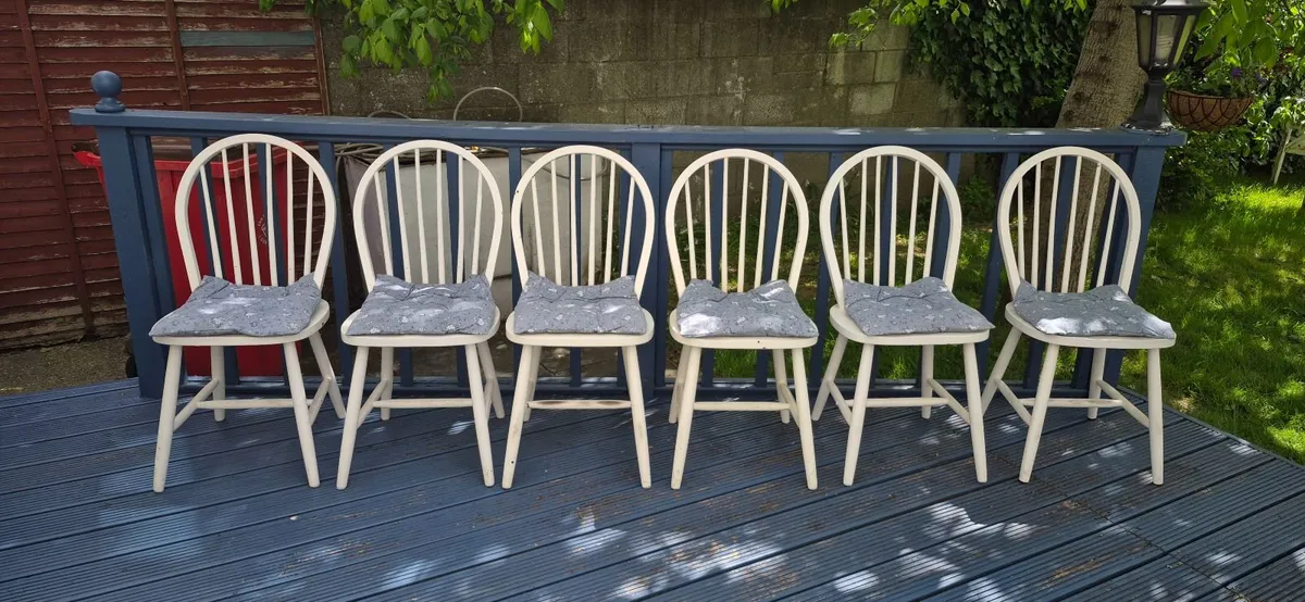 FREE kitchen chairs - Image 4