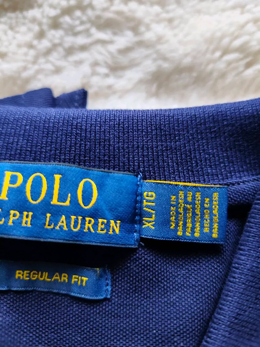 polo shirt - Image 2