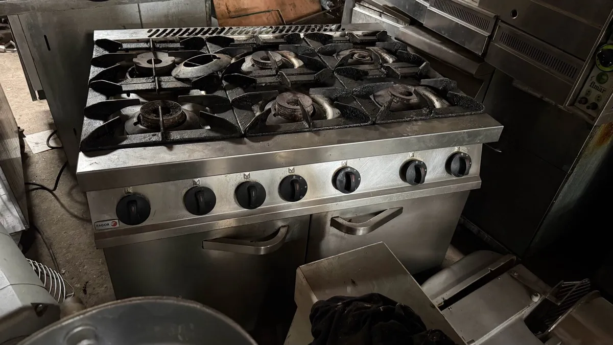 Cafe equipments - Image 1