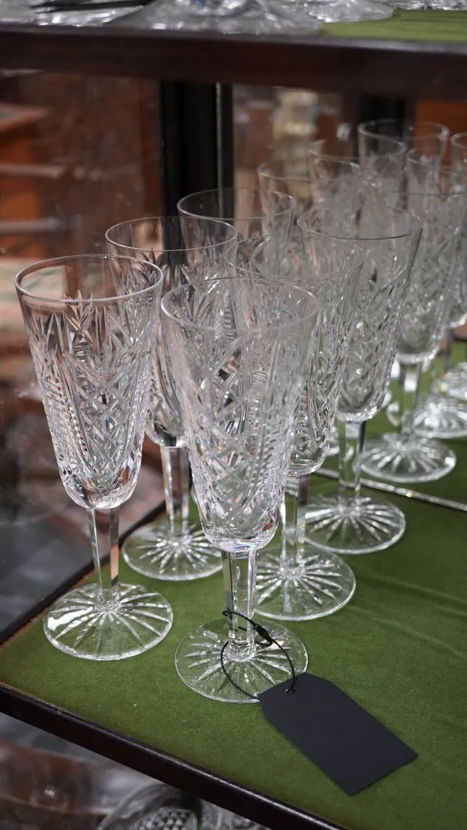 Set of 6 Waterford Crystal Champagne Flutes - Image 2
