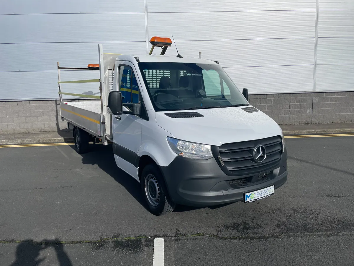 2021 Sprinter 315 LWB Dropside RWD - Image 4
