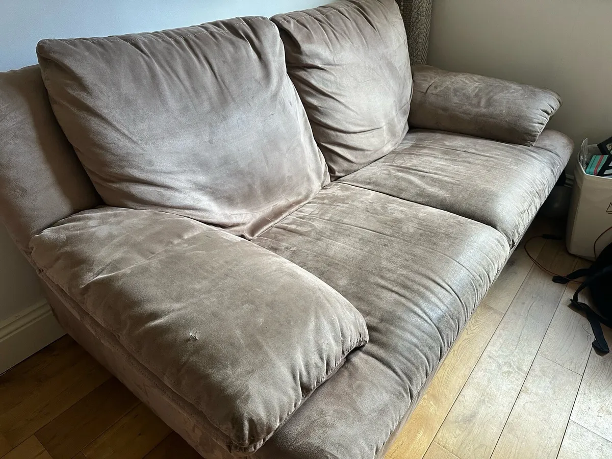 Two Seater Couch - Image 1
