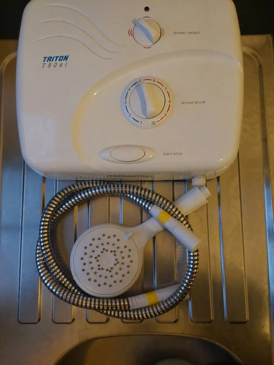 Triton t90si shower - Image 1