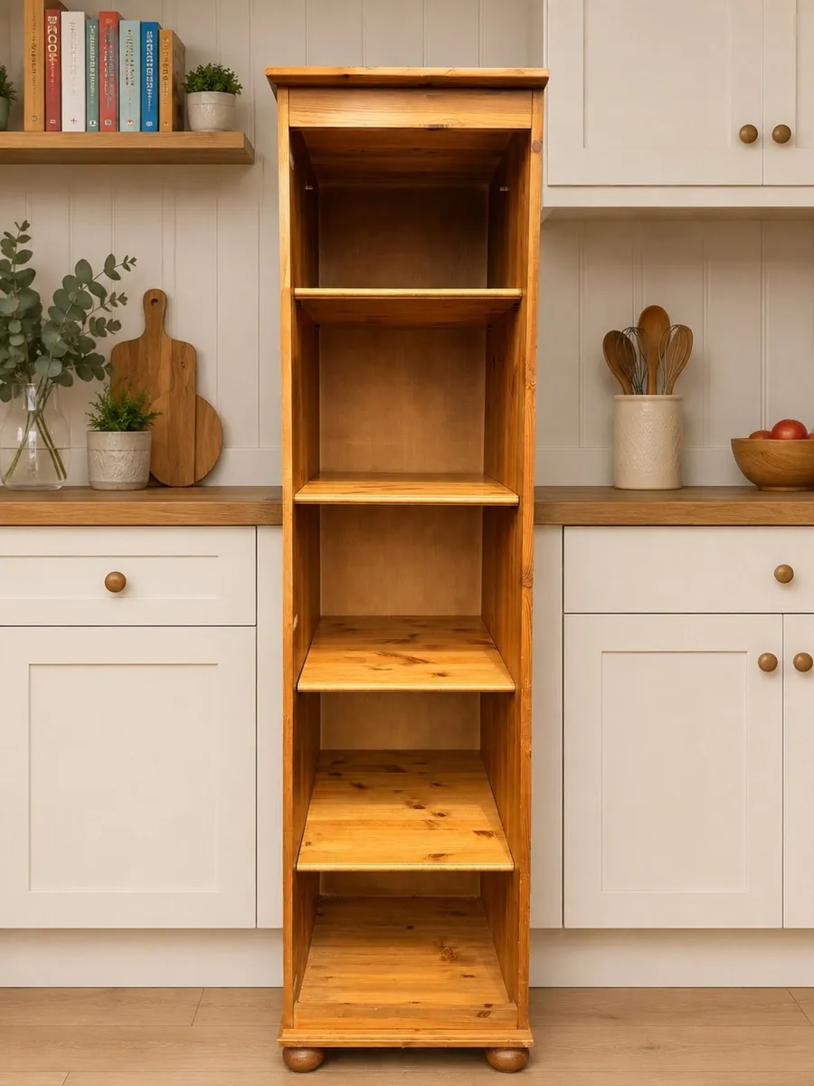 Nice bookcase - Image 1