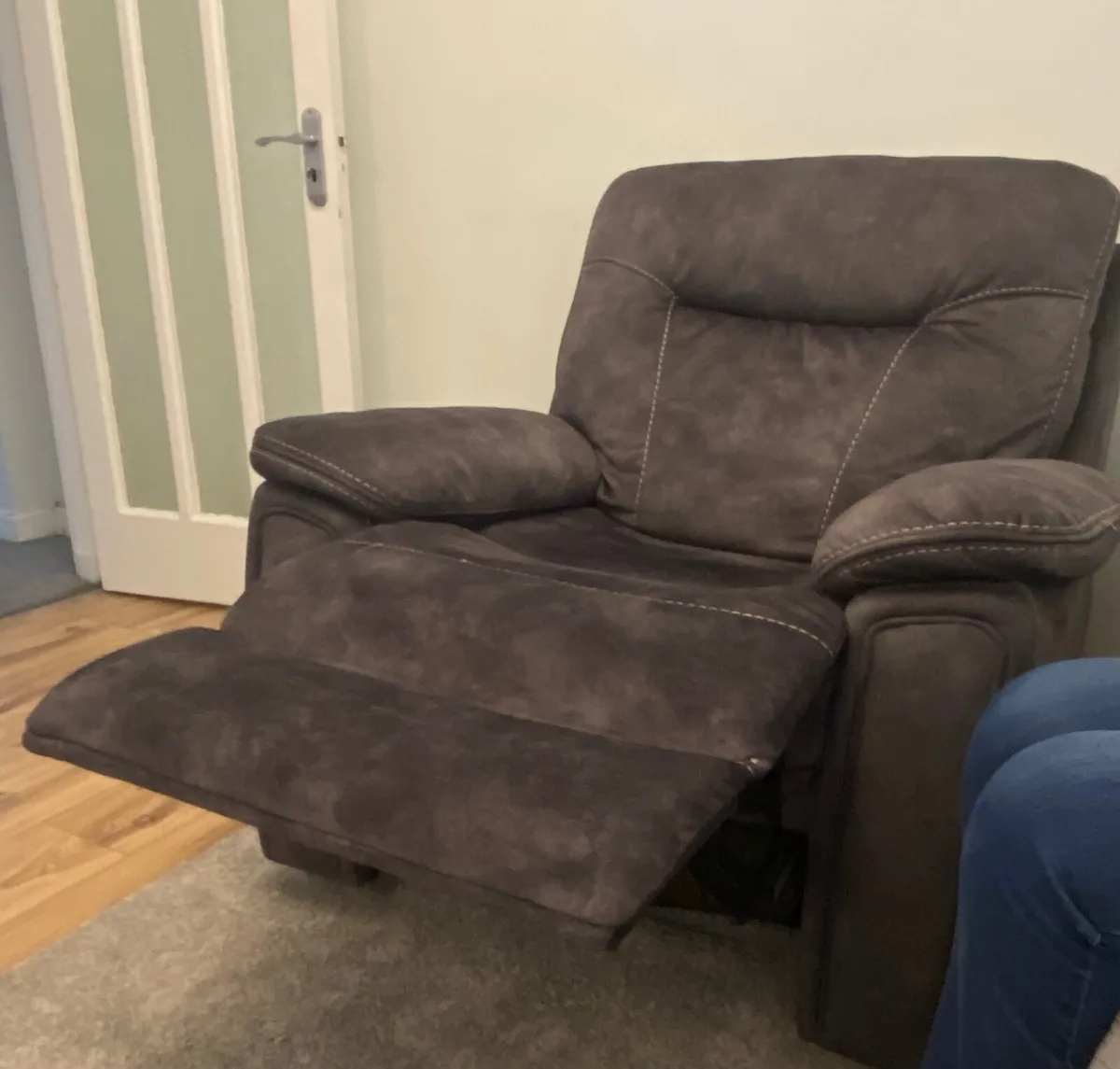 2 reclining armchairs - Image 2