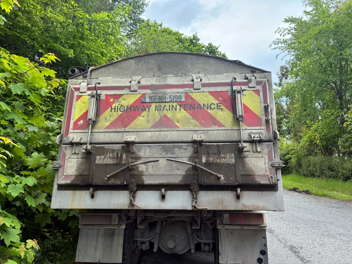Truck - Image 3