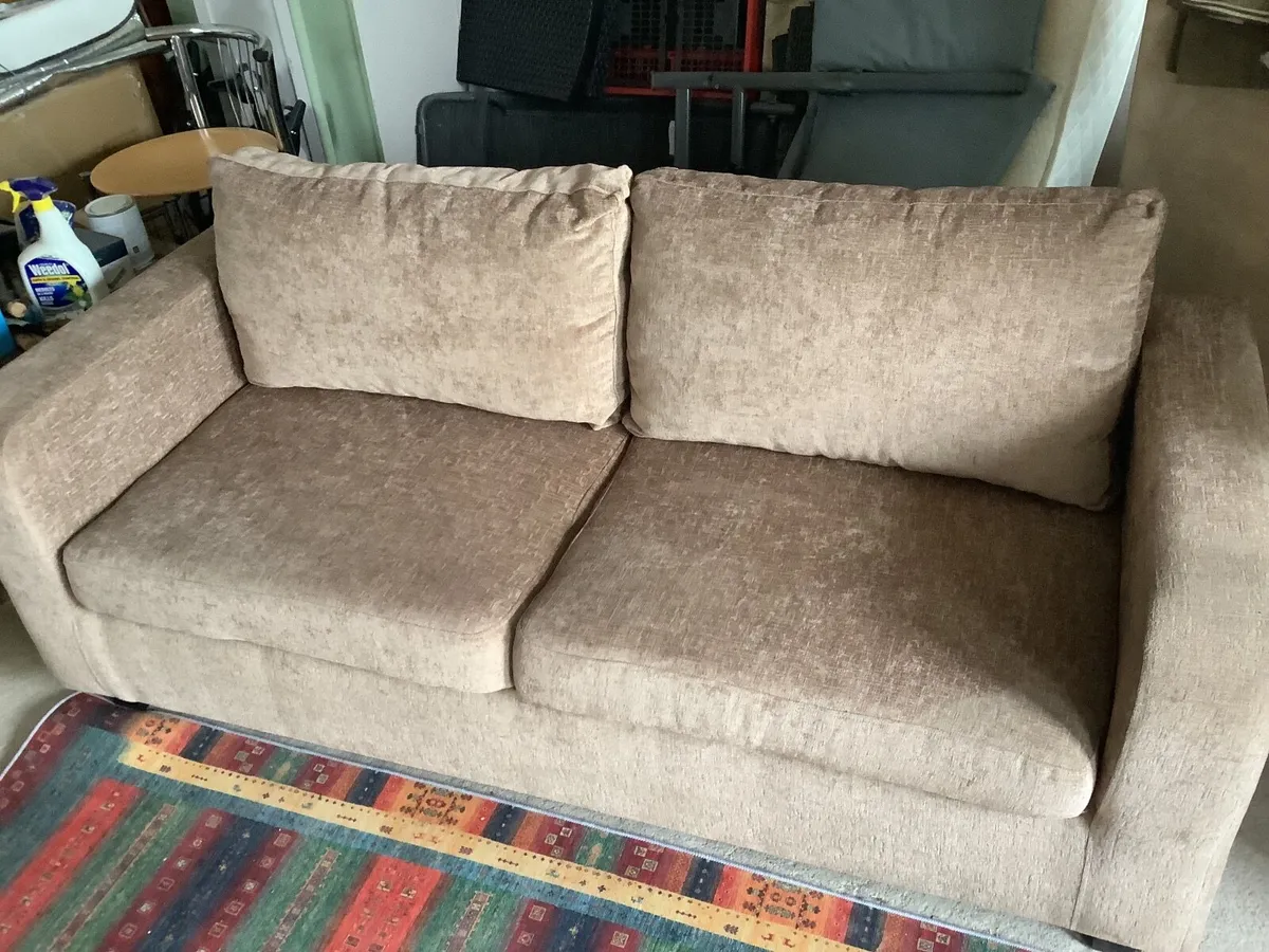 Couch - Image 1