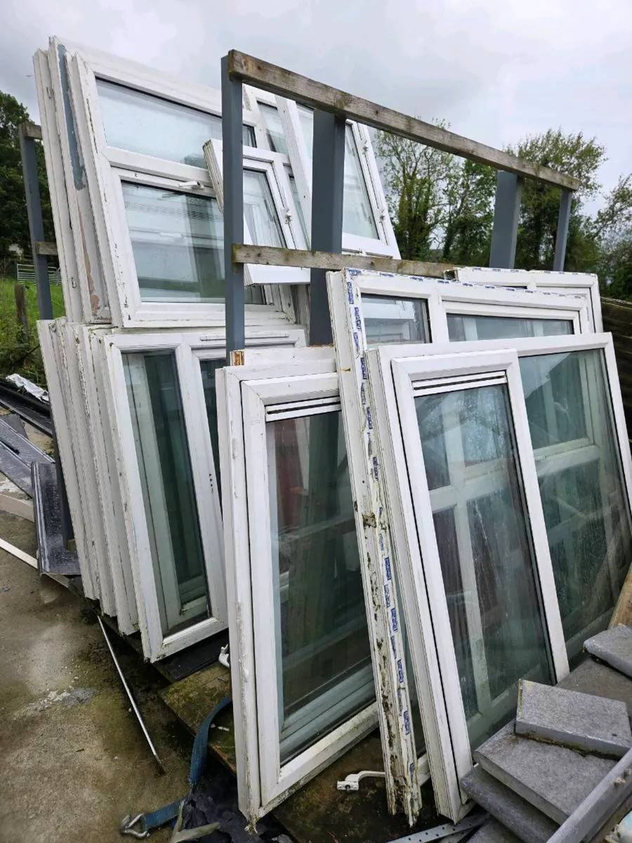Pvc windows free to take away