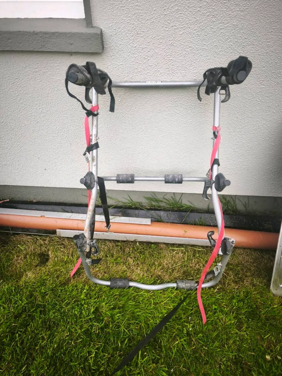 Bicycle carrier for car - Image 2
