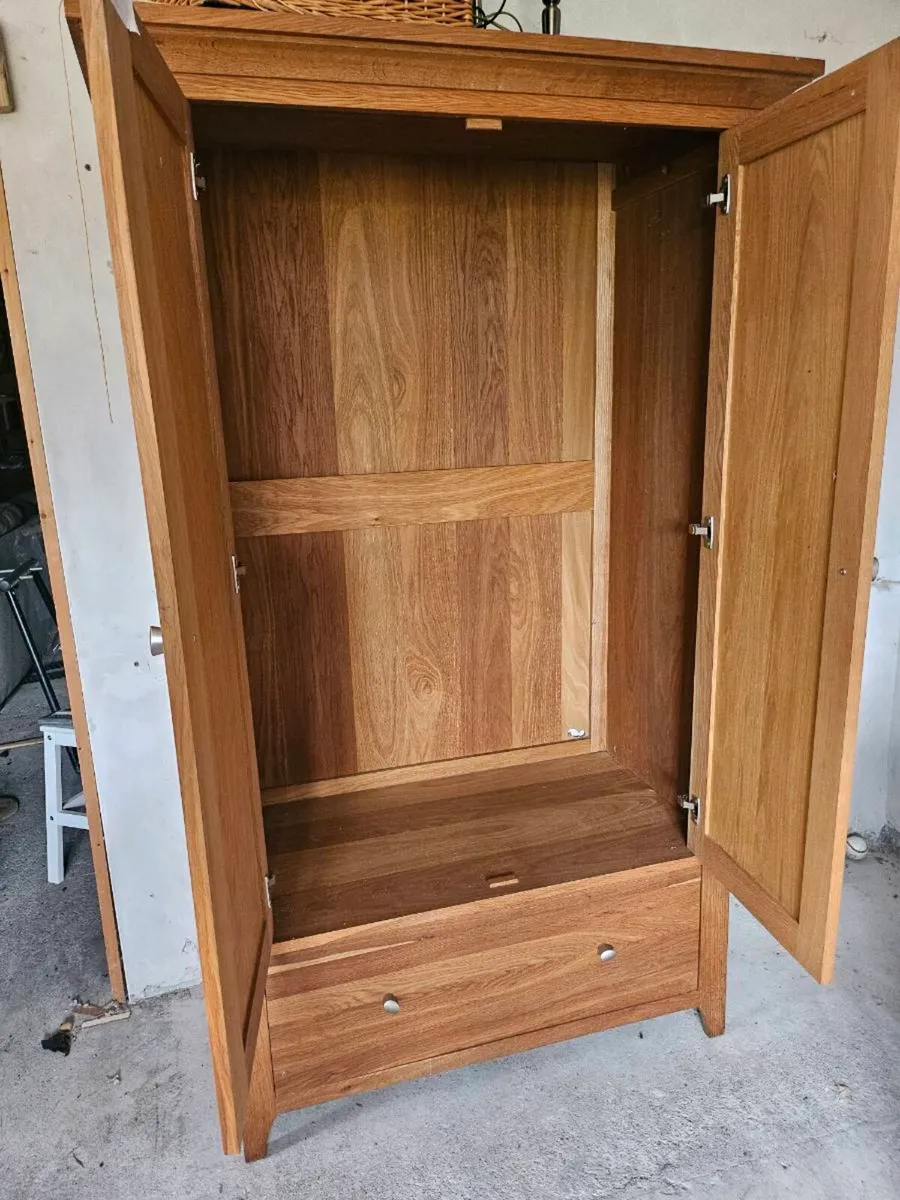Oak Wardrobe - Image 3