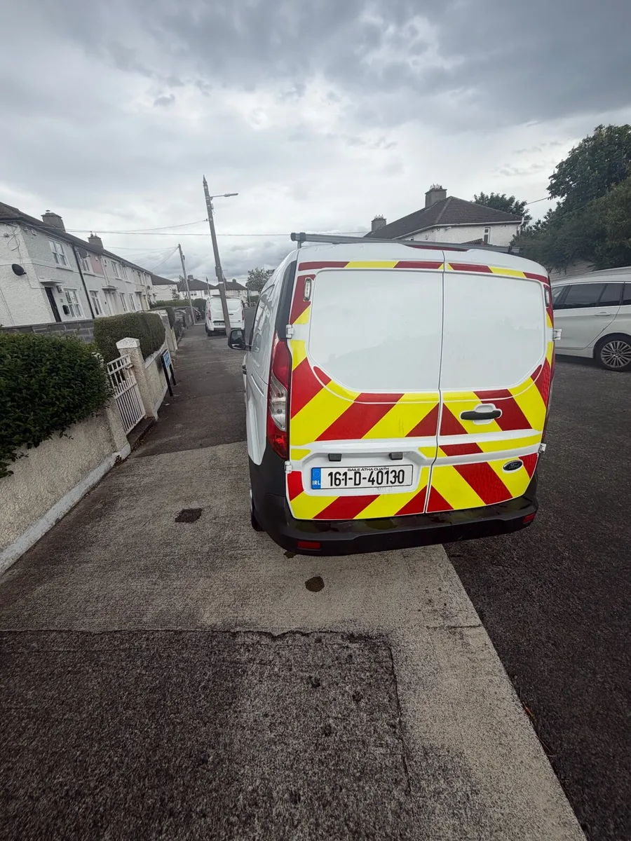 Ford transit connect - Image 4