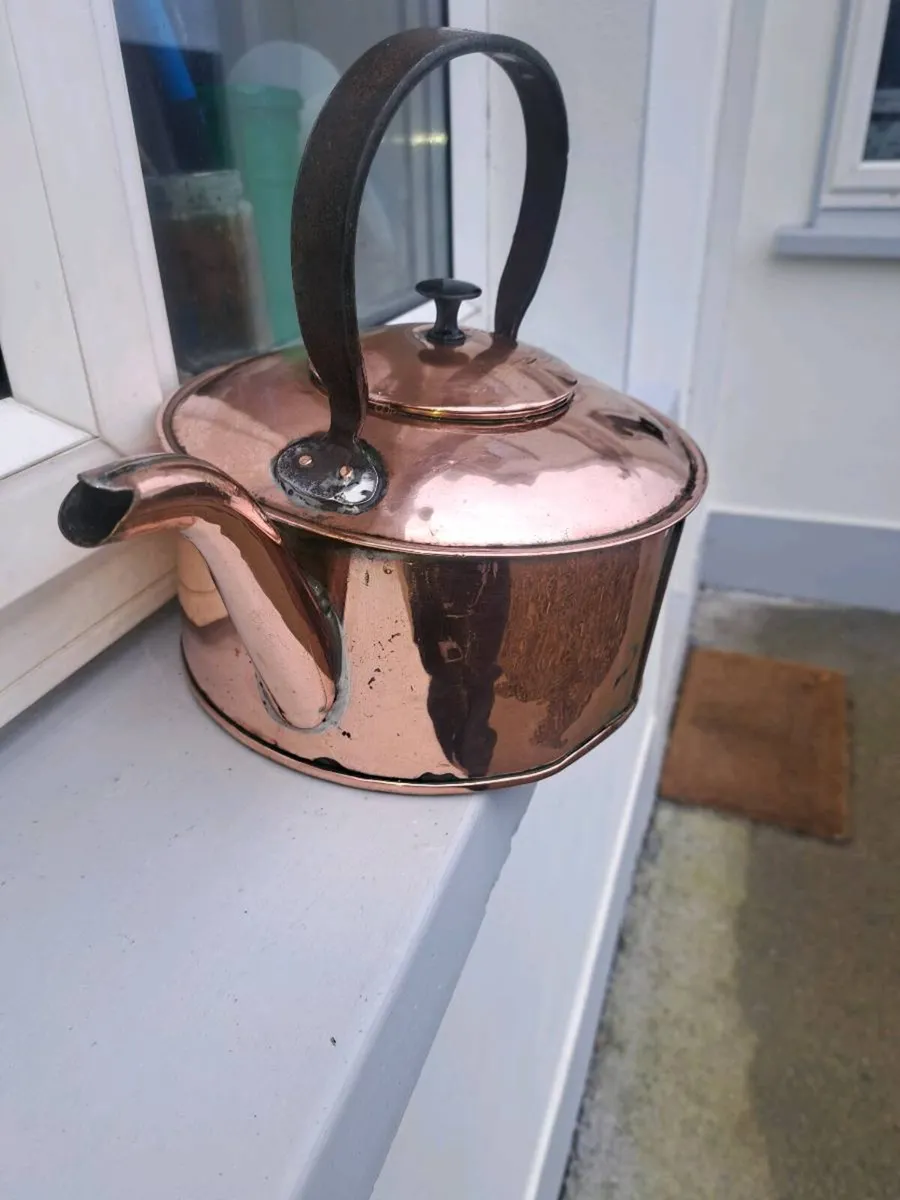 Old original  copper kettle - Image 3