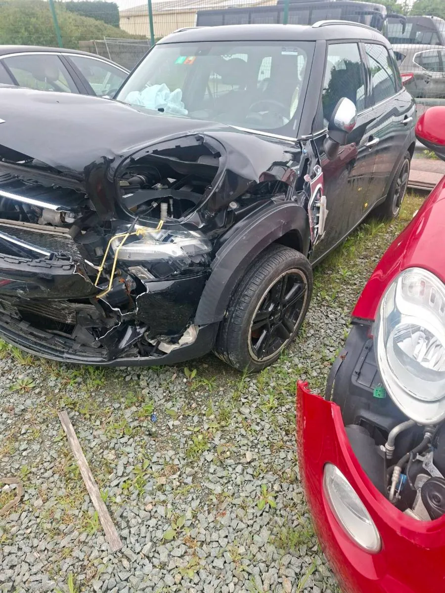 Left hand drive mini 2015 - Image 2