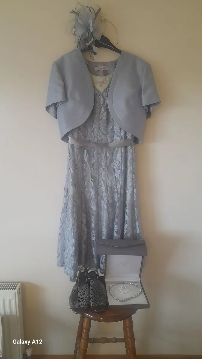 Occassion Dress with accessories - Image 4