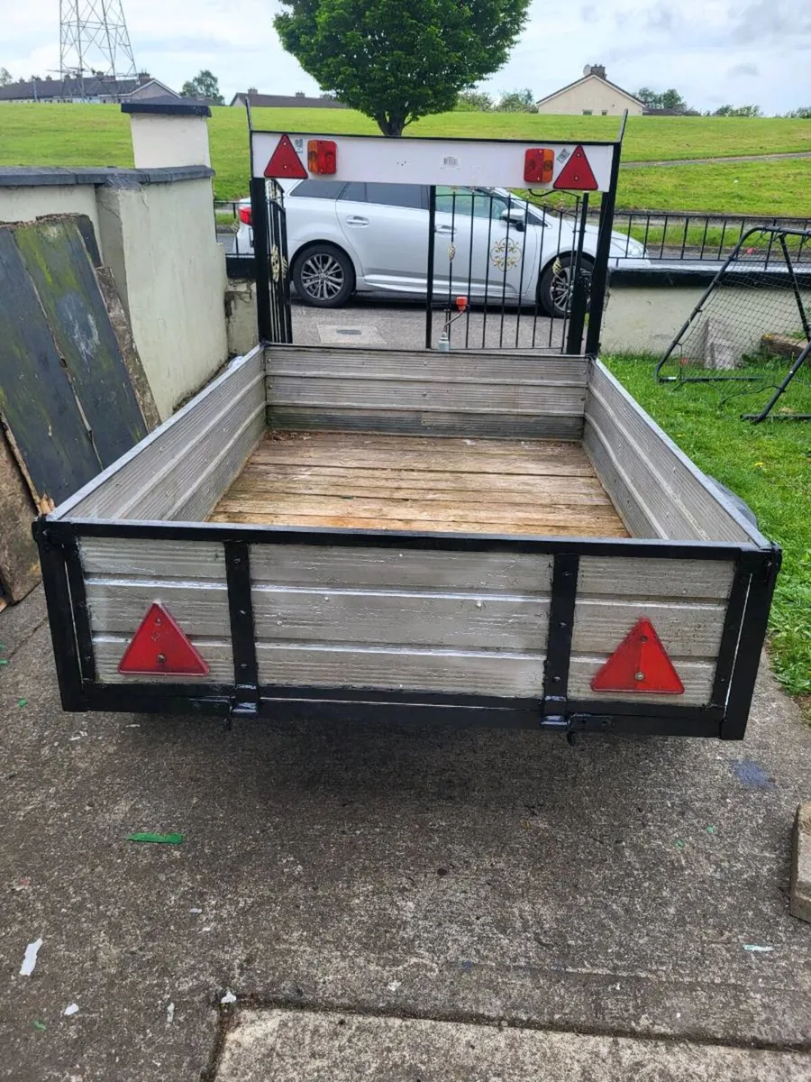 Trailer 6x4 - Image 1