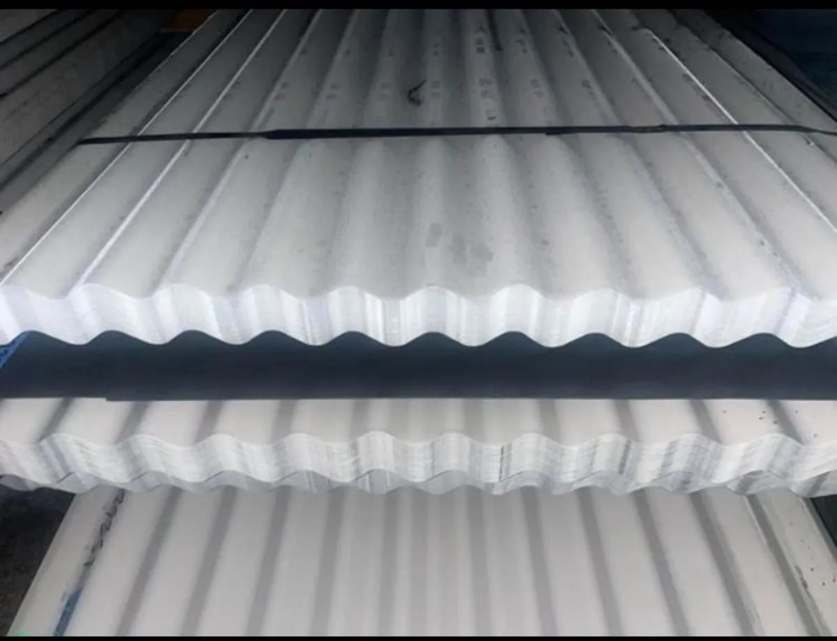 70 new 12ft corrugated sheets heavy gage 0.6mm