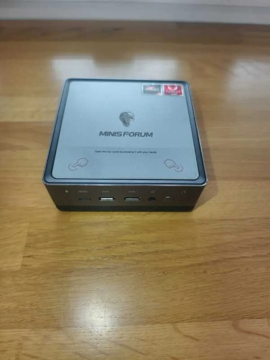Mini PC (Minisforum)Ryzen 5 | 32GB RAM | 512GB SSD | Windows 11 Pro - Image 4