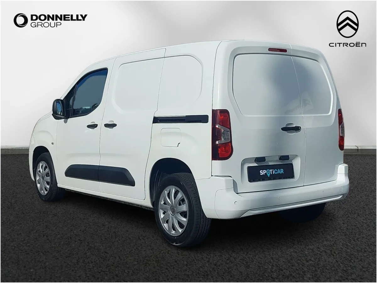 Vauxhall Combo Cargo L1 Diesel Sportive - Image 2