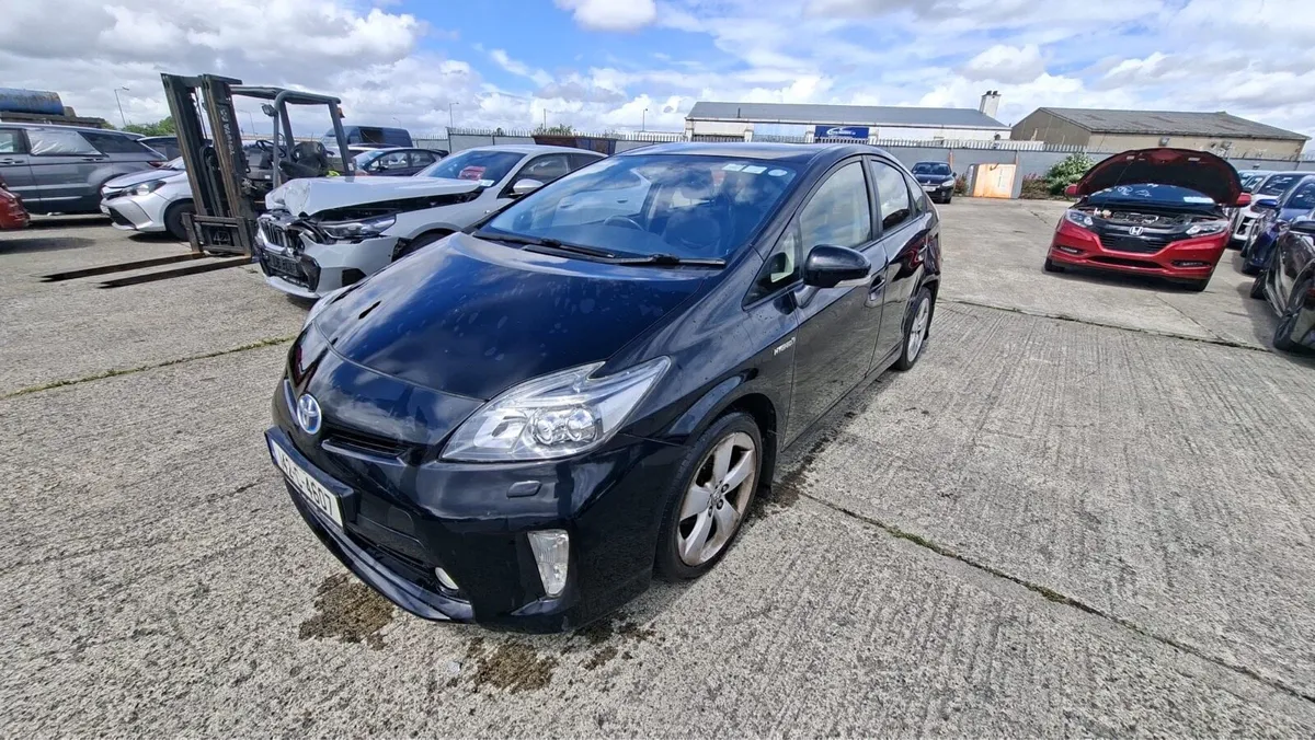 142 Prius - Image 3