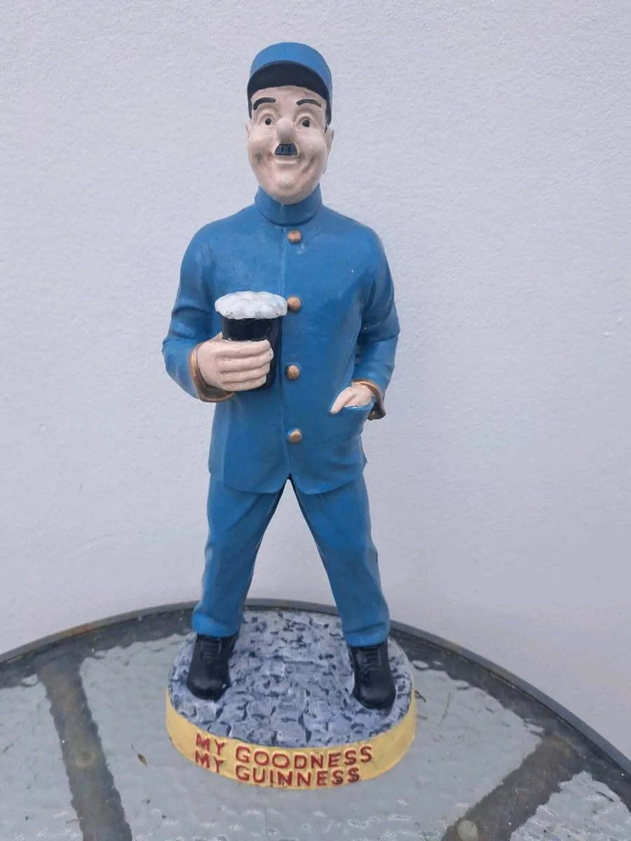 Large Guinness  zoo keeper - Image 1
