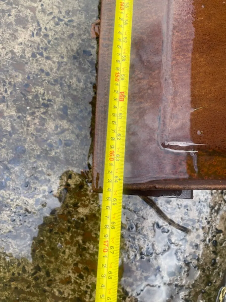 Quicke/Alo 5ft,4inch bucket c/w euro brackets - Image 3