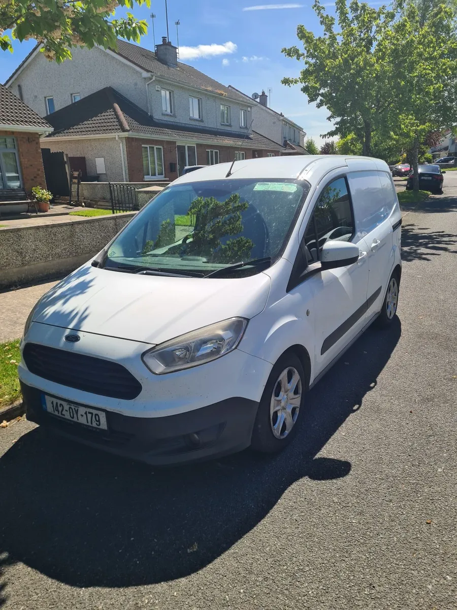 Ford Transit Courier 2014 - Image 4