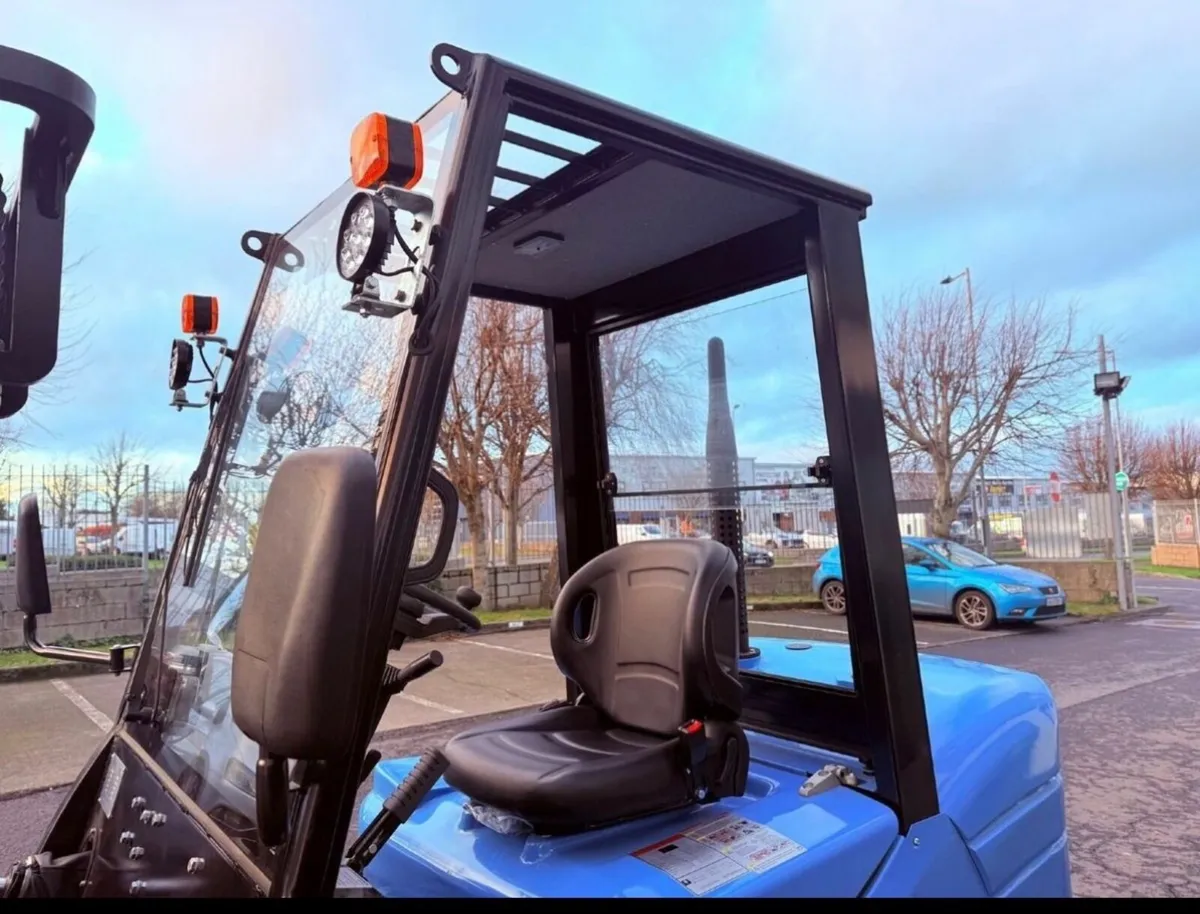 Atlantis Forklift 3 tonne 2 years warranty - Image 3