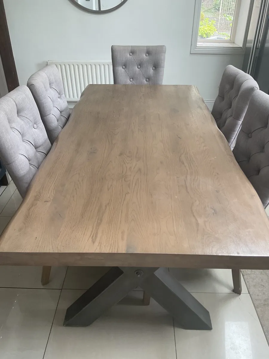 Fifth avenue dining table - Image 3