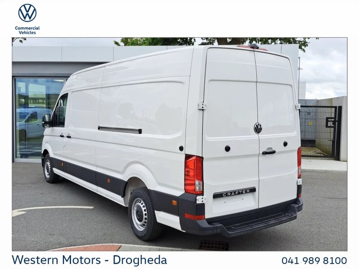 Volkswagen Crafter TRENDLINE 2.0TDI LWB 140BHP AUT - Image 3