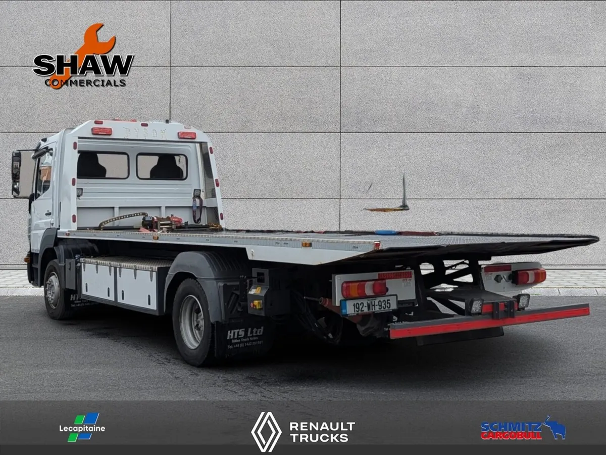192 Mercedes Benz Atego  Recovery Truck - Image 3