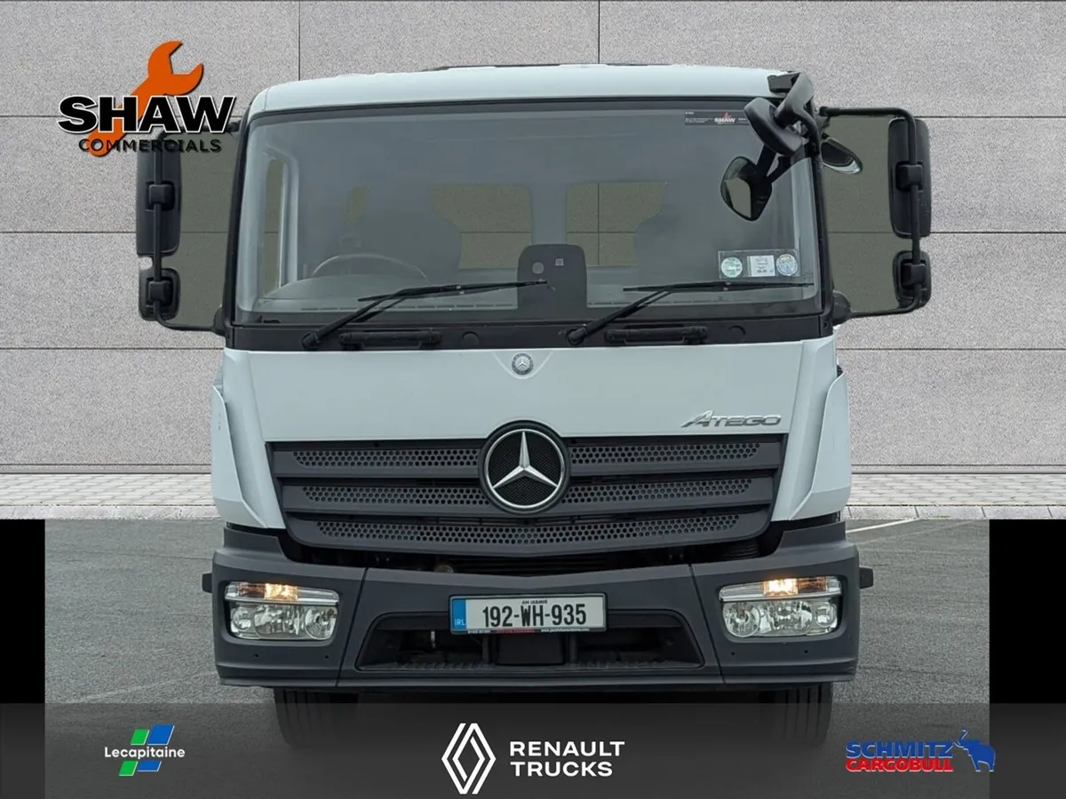 192 Mercedes Benz Atego  Recovery Truck - Image 4